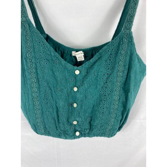 American Eagle Cropped Button Front Top Size Medium - Picture 3 of 6